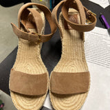 Suede Sandals (R)