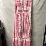 Crown & Ivy Pink Geometric. L