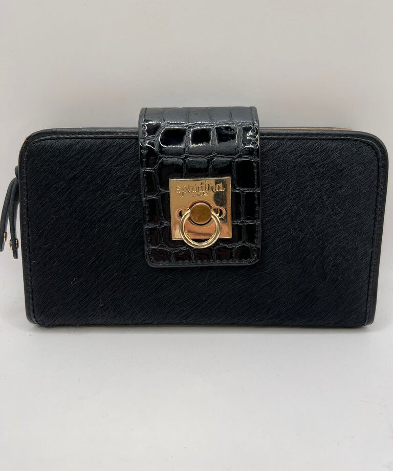 Stylish Black Wallet with Crocodile Print